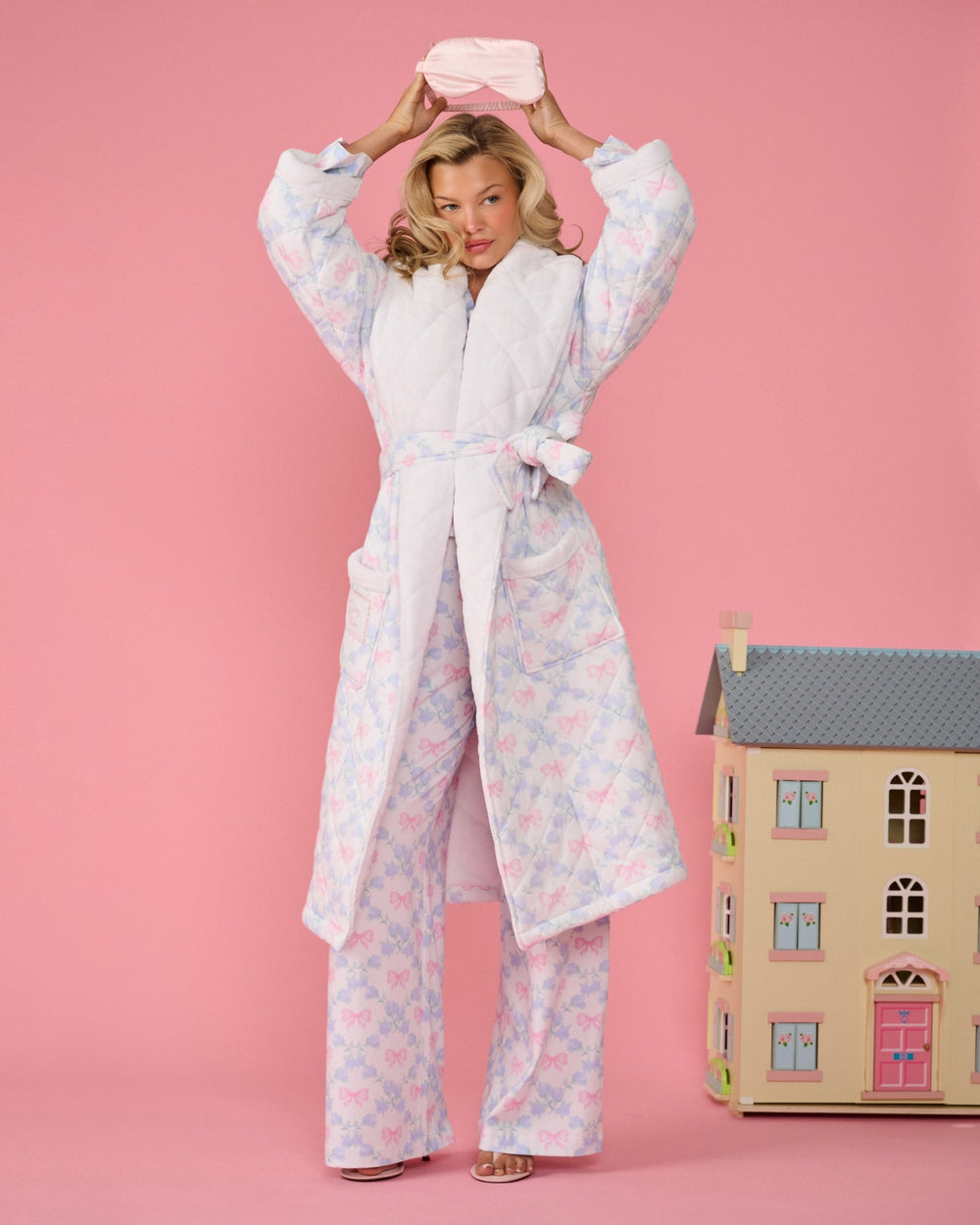 Sunday Robe